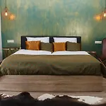V Inom Svete 4*