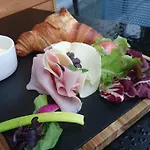 Penzión pre hostí V Inom Svete Zilina